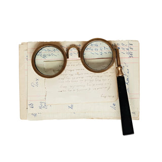 Hand-Held Spectacle Magnifying Glass